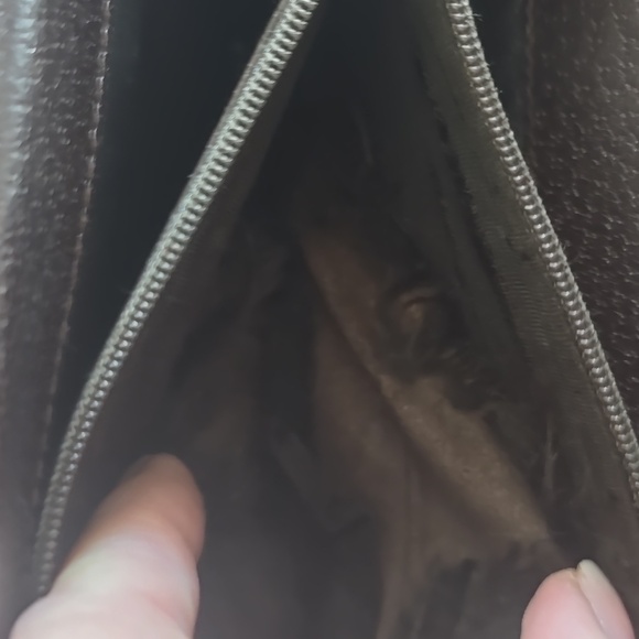 Gucci Double Snap Long Wallet - Picture 7 of 13